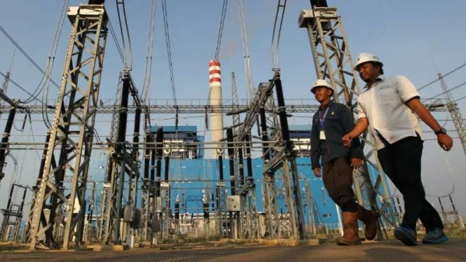 Danantara Fokus Investasi Transmisi Listrik demi Tekan Tarif Nasional