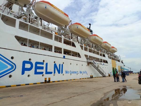 Pelni Batam Catat Ribuan Penumpang Mudik Natal Tahun Ini