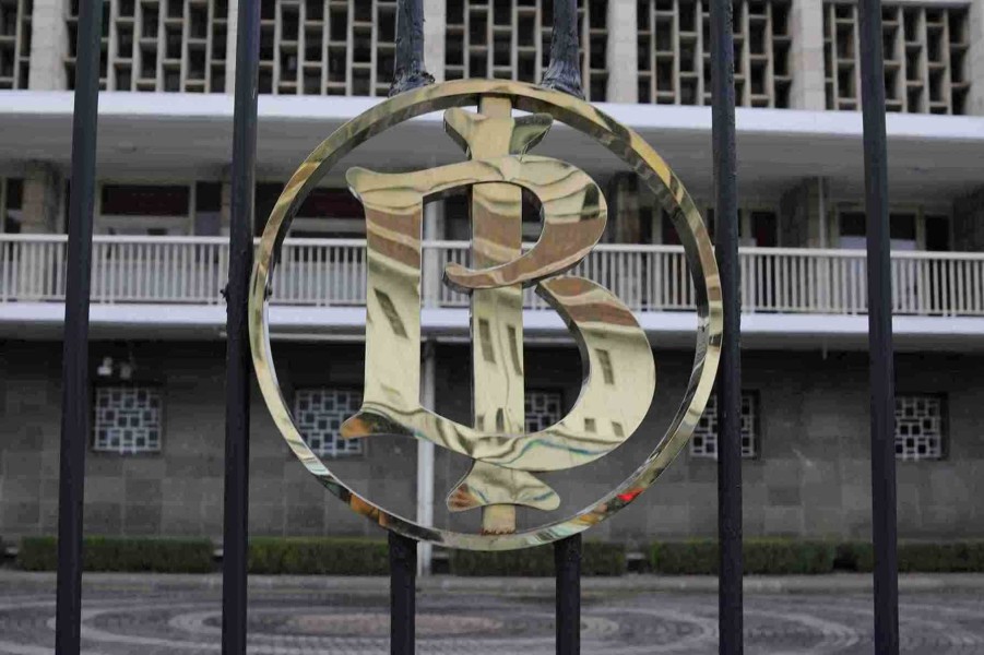 Cadangan Devisa Turun Tajam di April 2025, Ekonom Desak Pemerintah dan Bank Indonesia Tingkatkan Sinergi