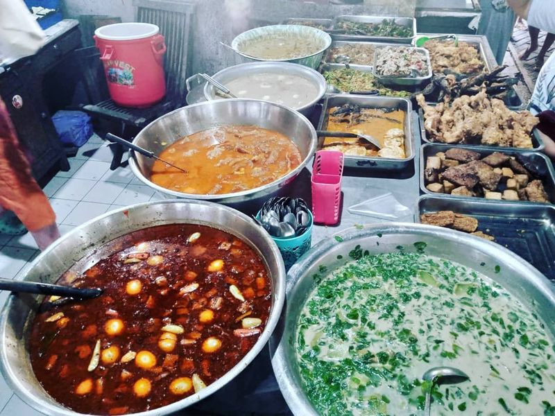 5 Rekomendasi Sarapan Pagi Favorit di Pasar Ngasem Yogyakarta