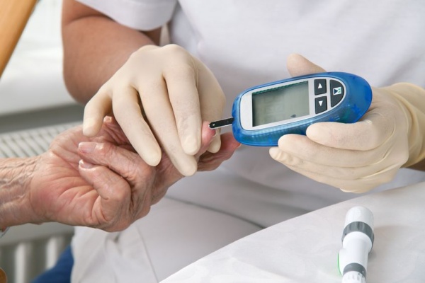 Tips Dokter Ampuh Atasi Kolesterol Tinggi Orang Tua