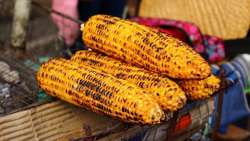 Rahasia Bumbu Jagung Bakar Anti Gagal dengan Rasa Manis, Pedas, dan Gurih