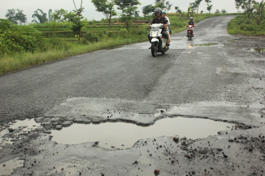 Rob dan Jalan Rusak Jadi Sorotan Sriyanto Soal Infrastruktur Jateng