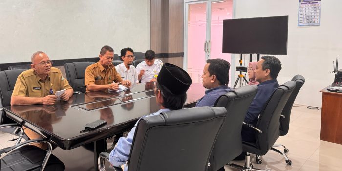 Reses ke OJK Jatim Ketua Komite IV DPD RI Dorong Percepatan Literasi dan Inklusi Keuangan di Desa Desa Pedesaan