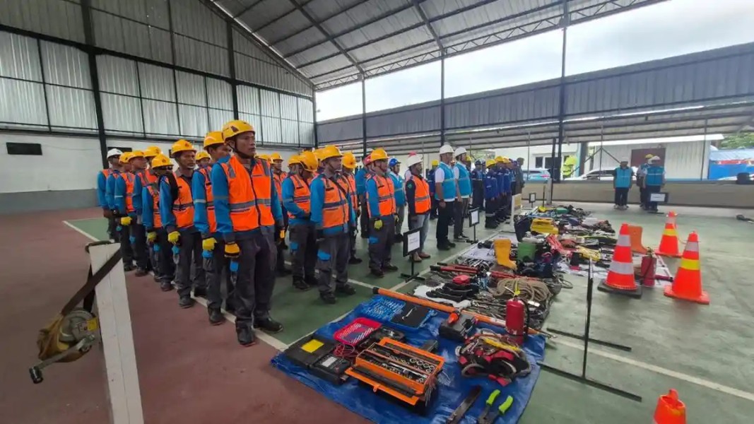 Jelang Idulfitri 1447 H, PLN UP3 Palu Siagakan 318 Personel Siaga Listrik