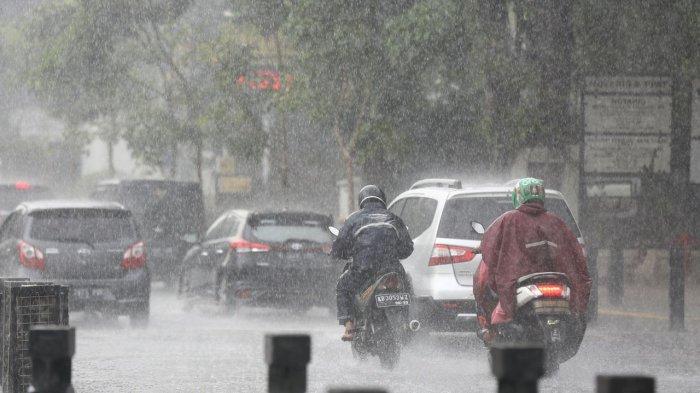 Peringatan BMKG: Hujan Lebat Melanda Beberapa Wilayah Indonesia