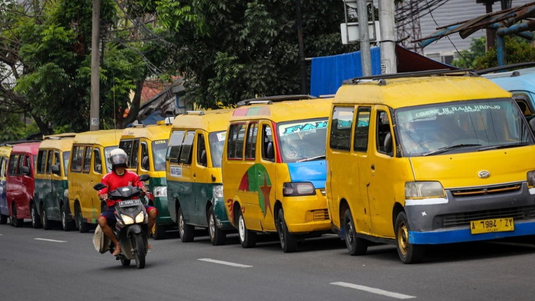 Transportasi Terintegrasi: Solusi Kemacetan dan Mobilitas Warga Kota Bandung