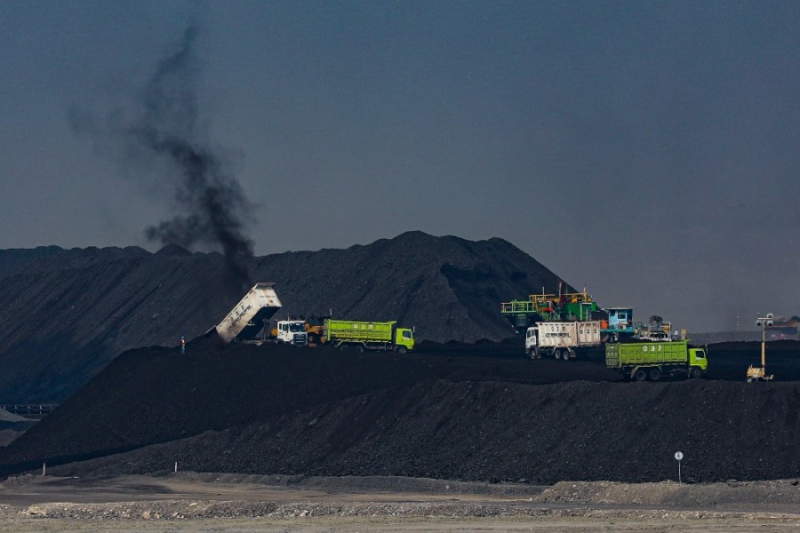 Produksi Batu Bara Indonesia Lampaui Target, Pertumbuhan Energi Terbarukan Masih Lamban