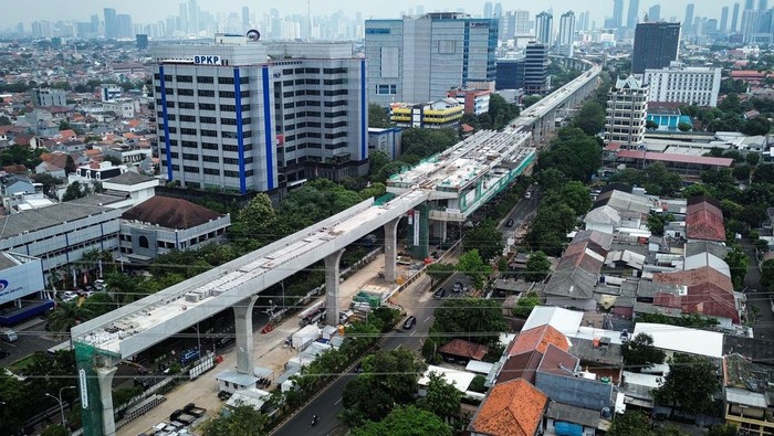 Waskita Karya Pacu Pembangunan LRT Jakarta Fase 1B, Target Rampung Juni 2026