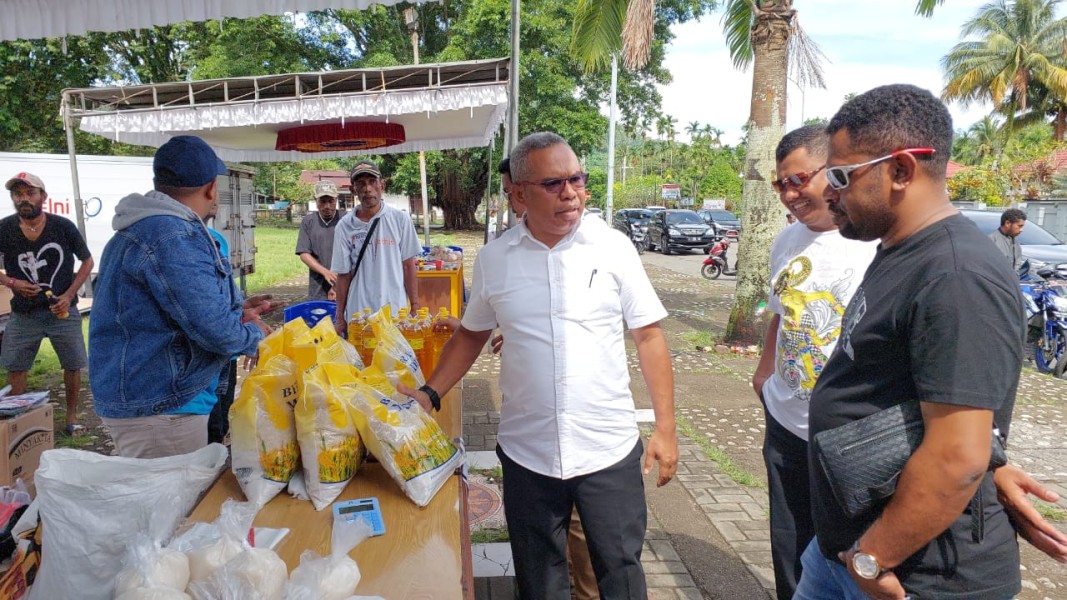 Pemerintah Kabupaten Kepulauan Yapen Gelar Operasi Pasar Murah untuk Jaga Ketersediaan Sembako Selama Ramadan
