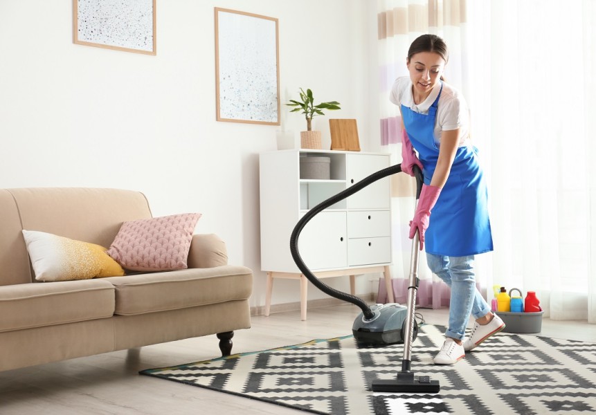 Pengertian Housekeeping, Tanggung Jawab, Tugas, dan Alatnya