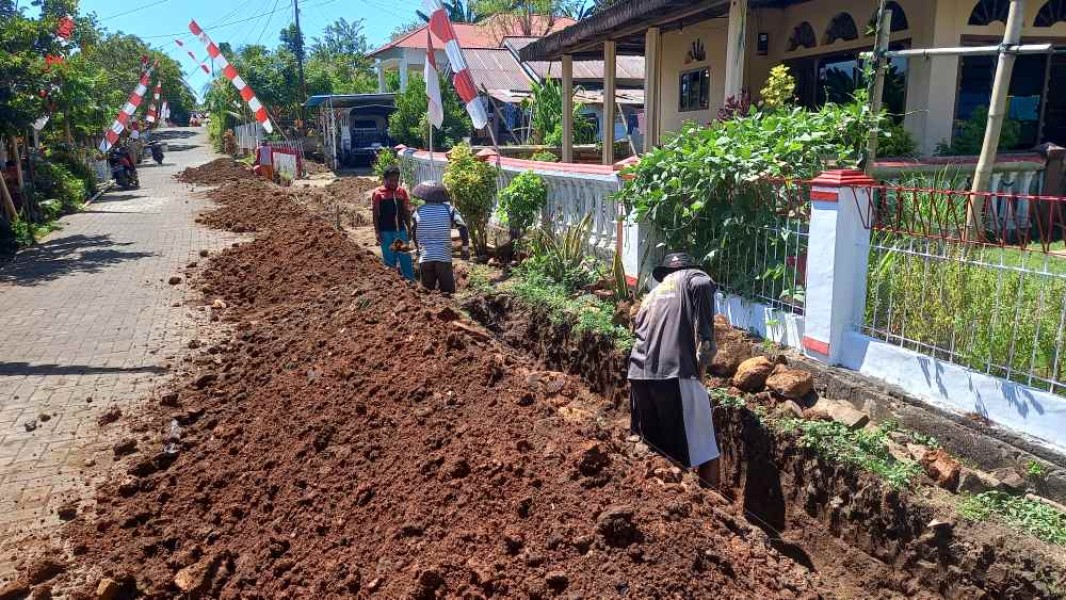 Pemerintah Desa Karangcangring Bangun INFRASTRUKTUR untuk Atasi Genangan Air, Tingkatkan Kualitas Hidup Warga