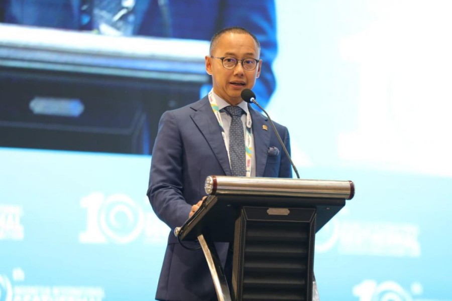Eddy Soeparno Tegaskan Komitmen Indonesia Percepat Transisi Energi