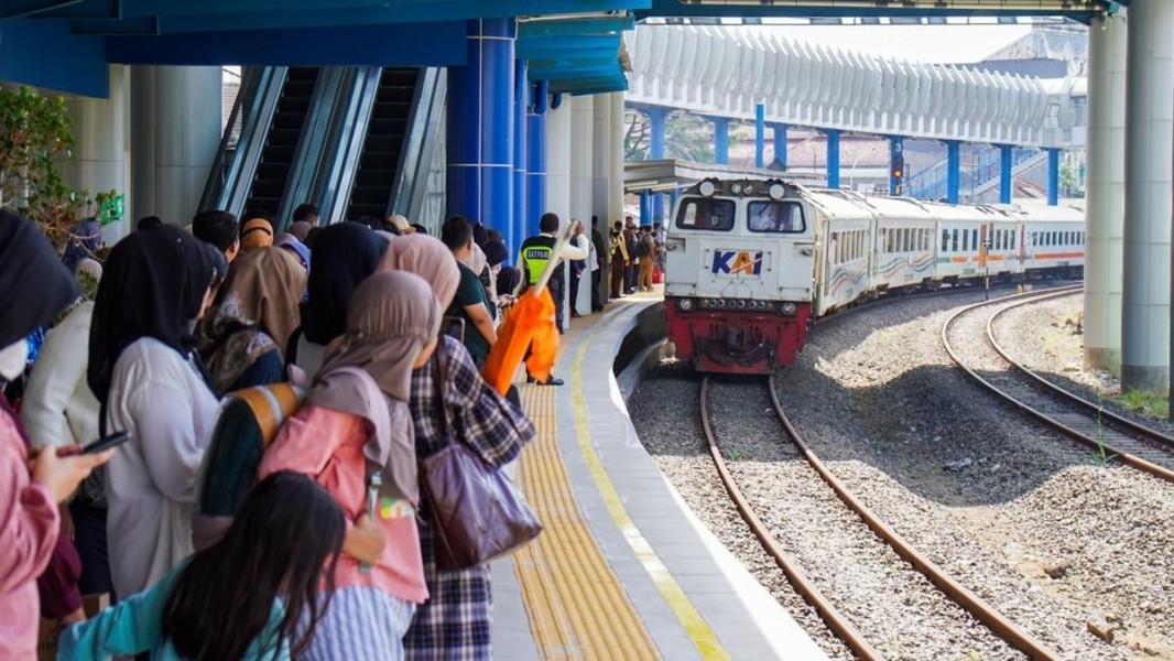 Wajah Baru KA Pangrango: Integrasi Stasiun dan Kenyamanan New Generation