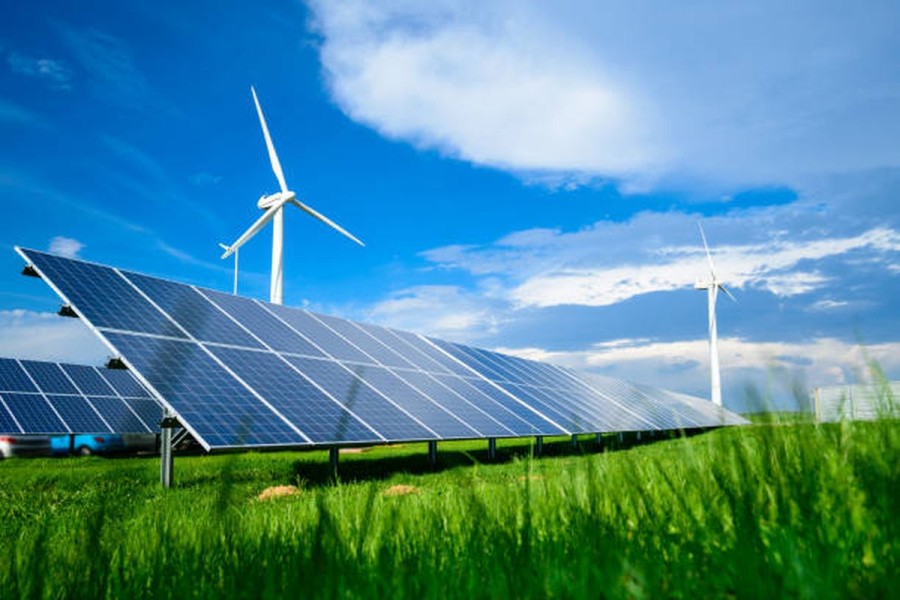 Indonesia Percepat Target Swasembada Energi Lewat EBT dan Migas