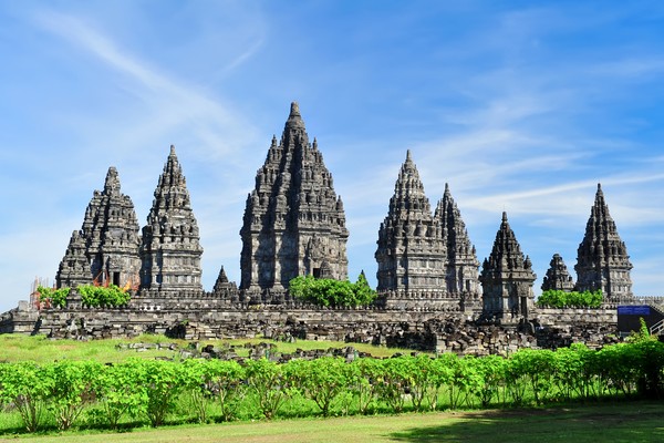 10 Rekomendasi  Destinasi Wisata Seru di Sekitar Candi Prambanan