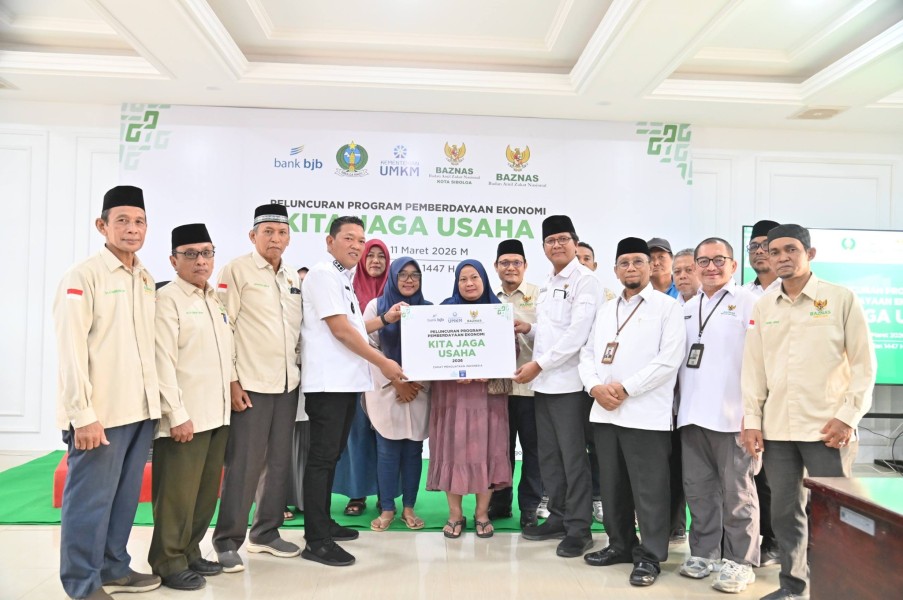 Baznas Salurkan Bantuan Modal Usaha Rp1,5 Miliar Untuk Pemulihan Ekonomi Sumatera