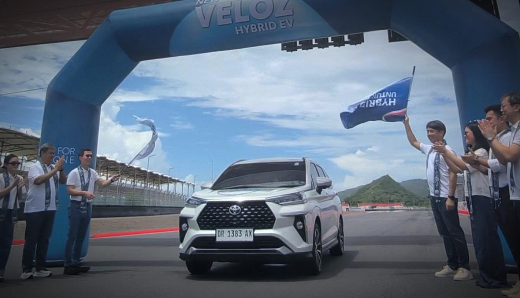 Ekspedisi Veloz Hybrid EV Jelajahi Nusantara Tunjukkan Ketahanan Teknologi
