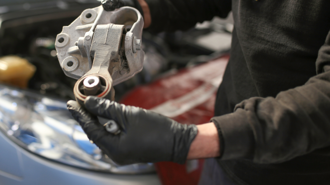 Berapa Biaya Ganti Packing Silinder Head Mobil? Simak Estimasi, dan Tips Perawatannya!