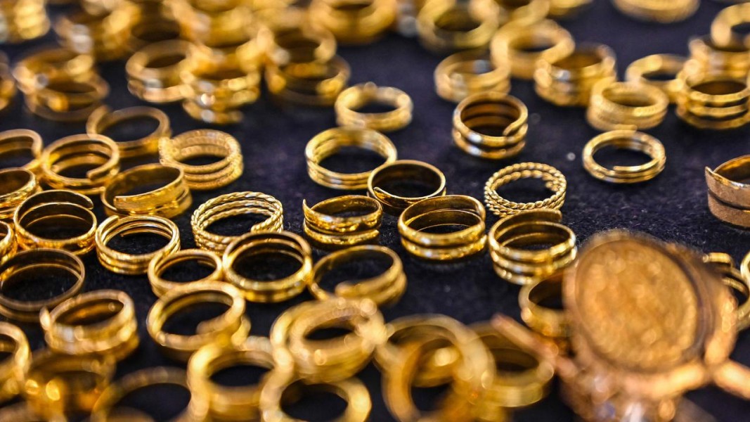 Harga Emas Perhiasan Senin 30 Maret 2026 Tetap di Level Tinggi Hari Ini