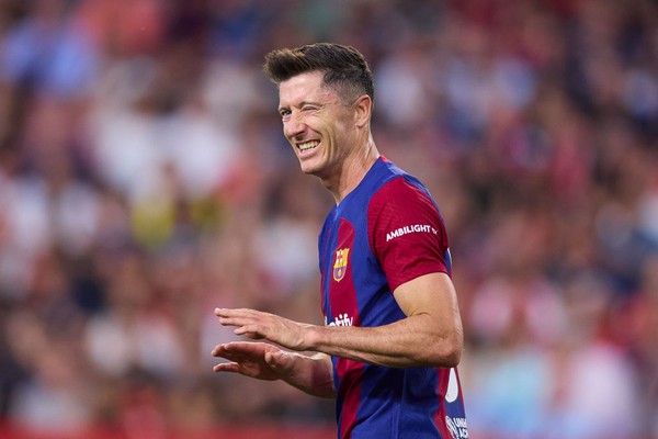 Kontrak Robert Lewandowski di FC Barcelona: Kelanjutan Karir Sang Striker di Usia 36 Tahun