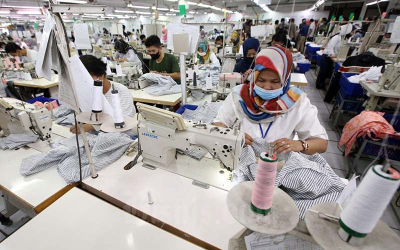 Menkeu Purbaya Perkuat Industri Tekstil Lewat Kebijakan Bea Masuk