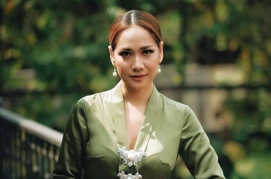 Profil Lengkap Artis Bunga Citra Lestari dan Perjalanan Kariernya