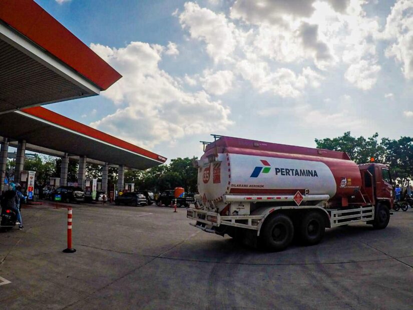 Tantangan Cuaca dalam Distribusi BBM