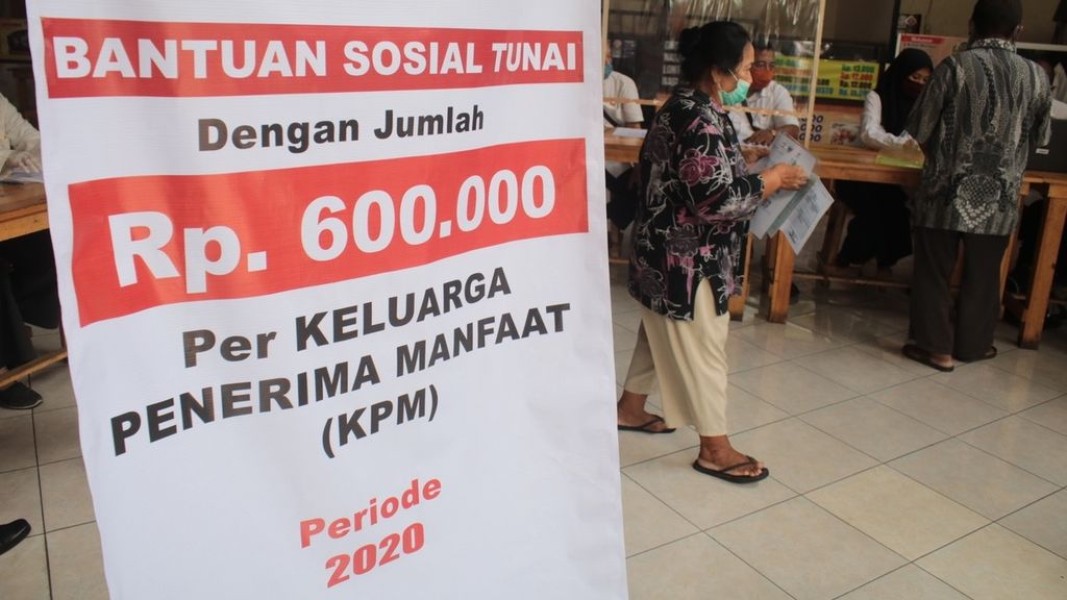 Pakai NIK KTP, Begini Cara Cek Penerima Bansos PKH 2025