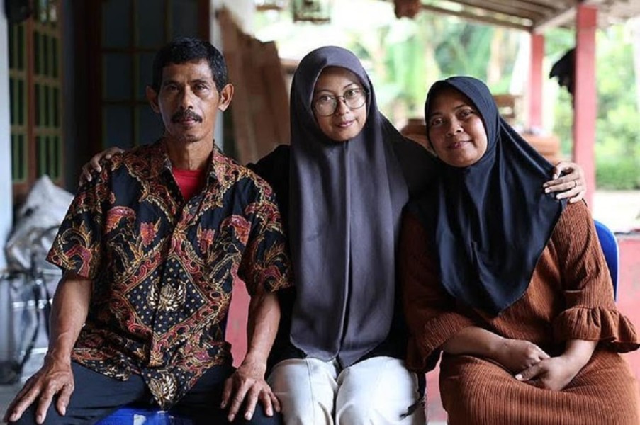 Cerita Inspiratif Anyndha, Anak Penjual Soto Tembus UGM