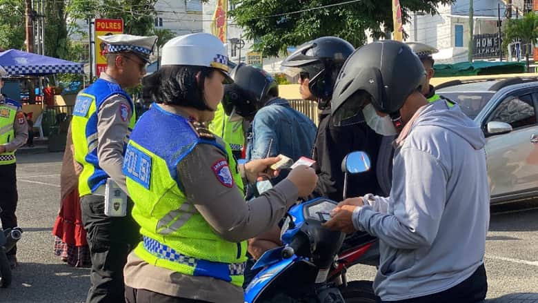 Pemeriksaan Internal Kendaraan Polres Tarakan Dukung Operasi Zebra Kayan