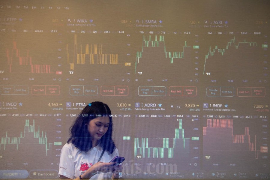 Indeks Bisnis-27 Dibuka di Zona Merah: Saham TOWR, HEAL, dan AMRT Alami Penurunan Terbesar
