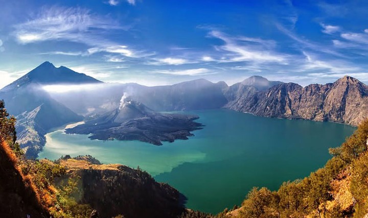 Menjelajah Keindahan Alam Lombok Barat: 5 Destinasi Wisata Favorit 2025 yang Cocok untuk Semua Kalangan