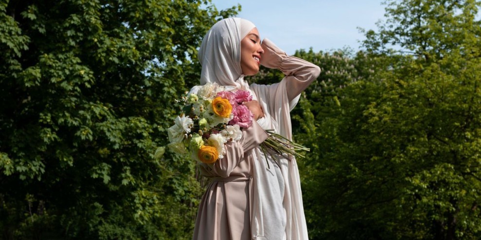 Tren Fashion Gamis Rompi Panjang Lengan Balon 2025