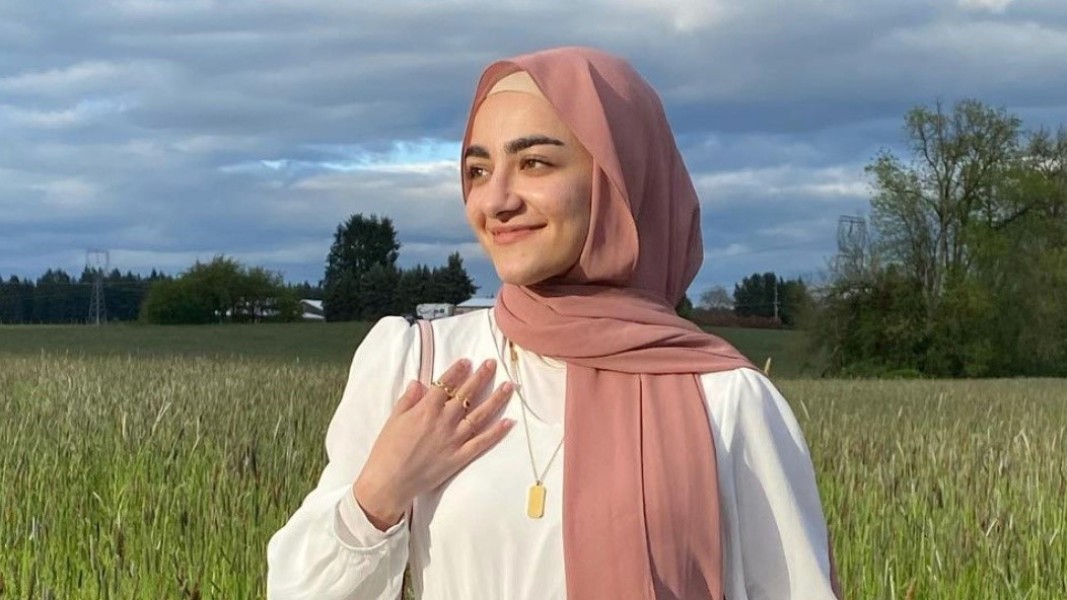 Tutorial Hijab Pashmina Praktis dan Stylish untuk Aktivitas Sehari-hari