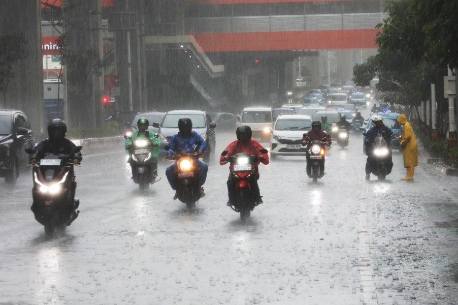 BMKG Prediksi Hujan Ringan Hingga Malam di Jakarta Selasa 31 Maret 2026