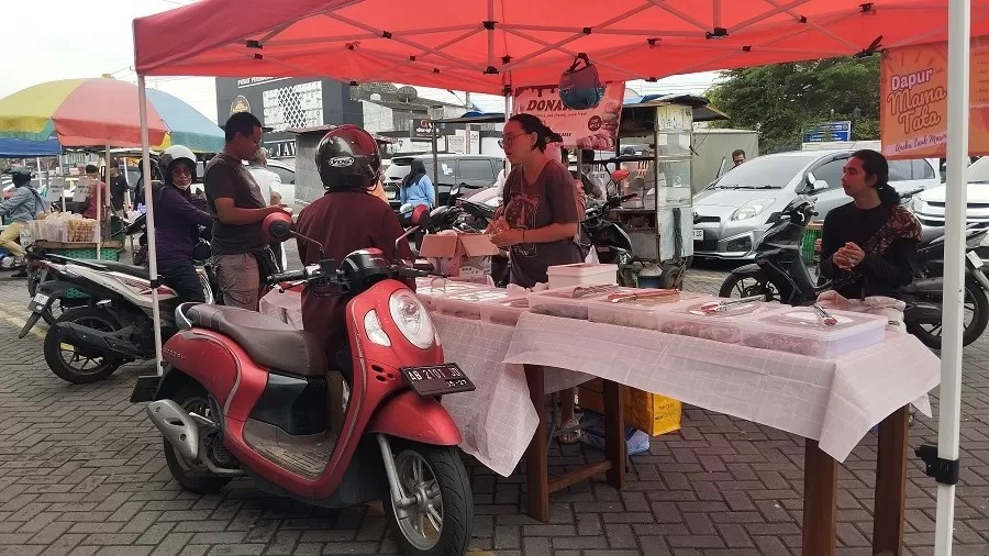 Pasar Ramadan Bantul Manjakan Lidah Warga Dengan Ragam Takjil Tradisional Dan Kekinian