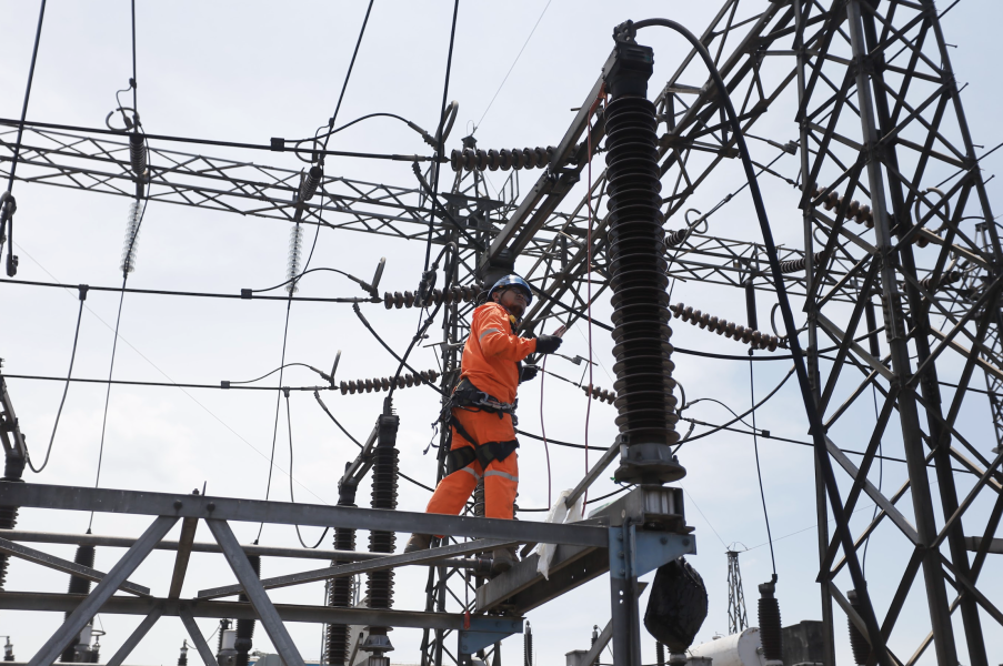 Keberhasilan Pemeliharaan Dan Penguatan Sistem Oleh PLN UIT JBT Menjamin Kestabilan Listrik Bandung Raya