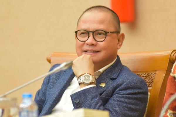 DPR Tegaskan Groundbreaking Megaproyek Ekosistem Kendaraan Listrik Harus Utamakan Prinsip Berkelanjutan