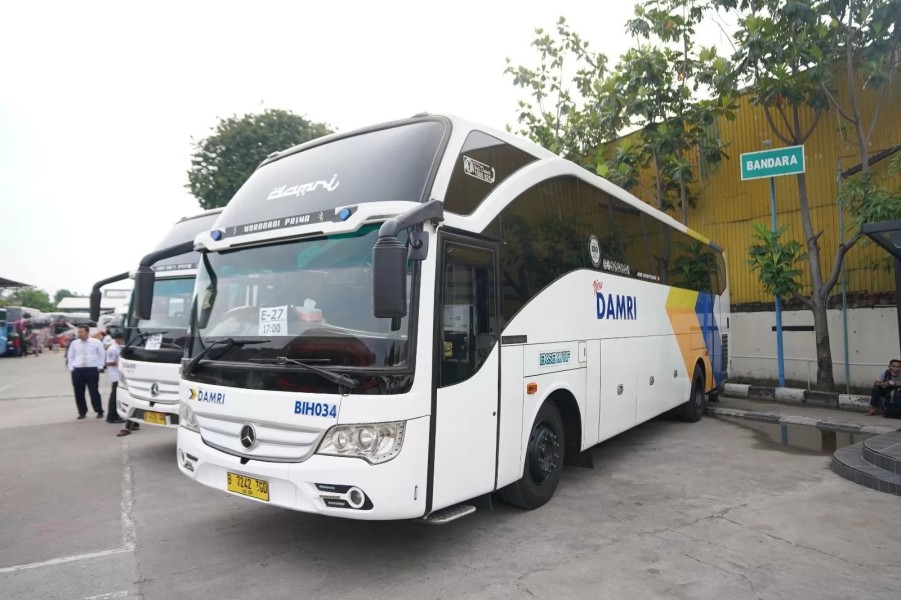 Nikmati Perjalanan Jakarta–Surabaya Super Cepat Bersama DAMRI
