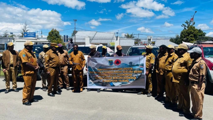 BPBD Papua Pegunungan Salurkan Logistik Korban Kebakaran