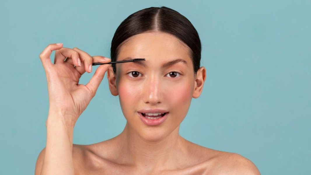 Panduan Lengkap Brow Mapping Agar Alis Tampil Simetris Sesuai Wajah