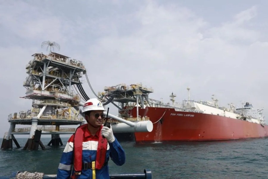 Pasokan LNG Perdana PGN Perkuat Peran Nusantara Regas Jaga Ketahanan Energi Nasional