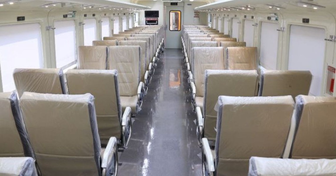 KAI Melihat Tren Baru: Kereta Premium Jadi Pilihan Utama Penumpang Jarak Jauh