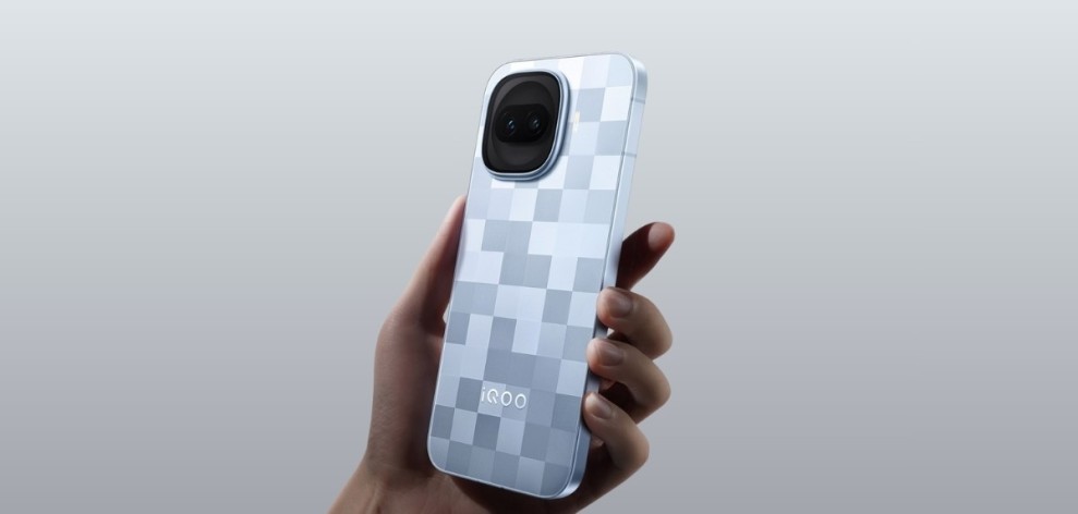 Spesifikasi iQoo 15R Andalkan Fast Charging 100W Super Cepat