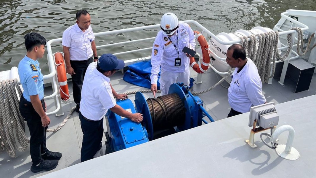 Kementerian Perhubungan Periksa Kapal Penumpang Di Sembilan Puluh Delapan UPT Jelang Lebaran