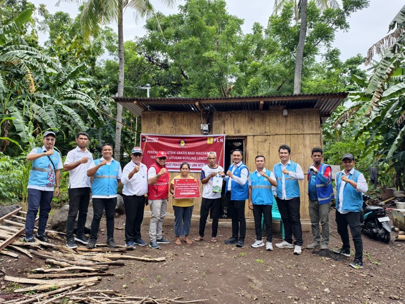Cahaya Kebaikan Ramadhan Mengalir Melalui Program Listrik Gratis PLN NTT Bagi Warga Terdampak Bencana Lewotobi