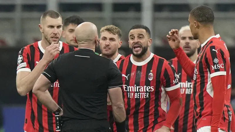 Serie A Gigit Jari: Tiga Tim Gugur di Playoff Liga Champions