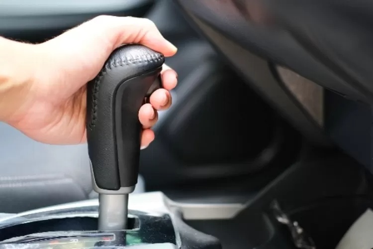 Tips Mendeteksi Transmisi Selip pada Mobil: Kenali Gejala dan Cara Mengatasinya Agar Performa Tetap Optimal