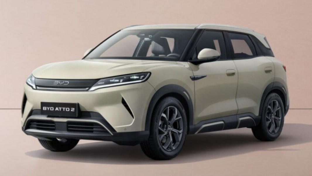 BYD Atto 1 Siap Ramaikan Pasar Mobil Listrik Indonesia dengan Jangkauan Andal dan Harga Terjangkau